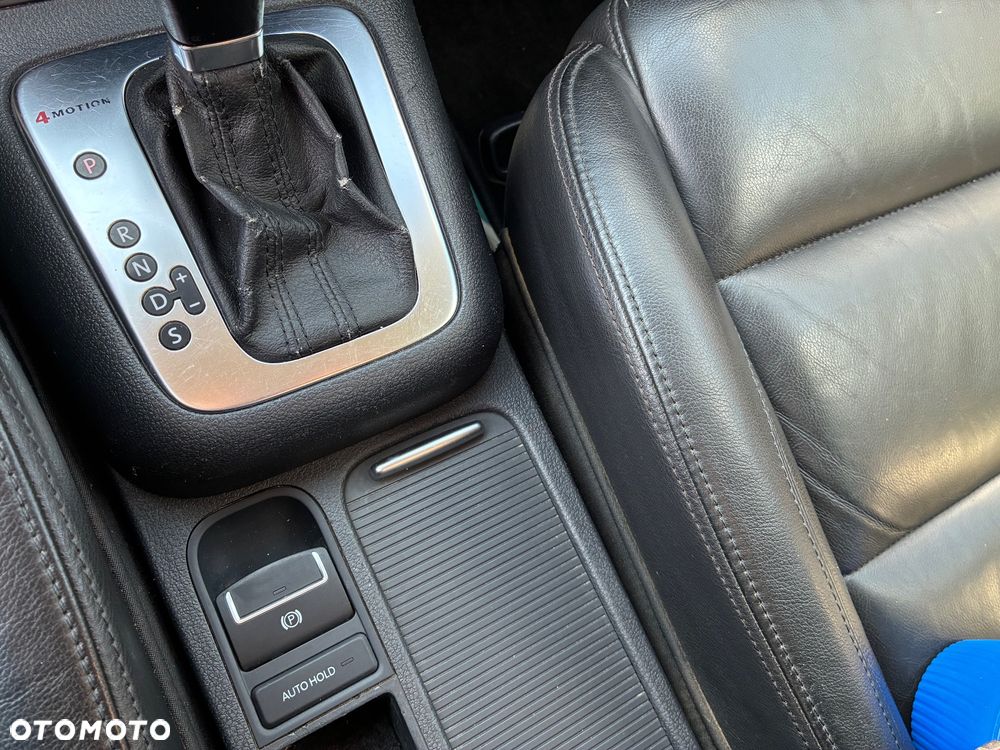 Volkswagen Tiguan 2.0 TDI DPF 4Motion Automatik Track & Avenue - 12