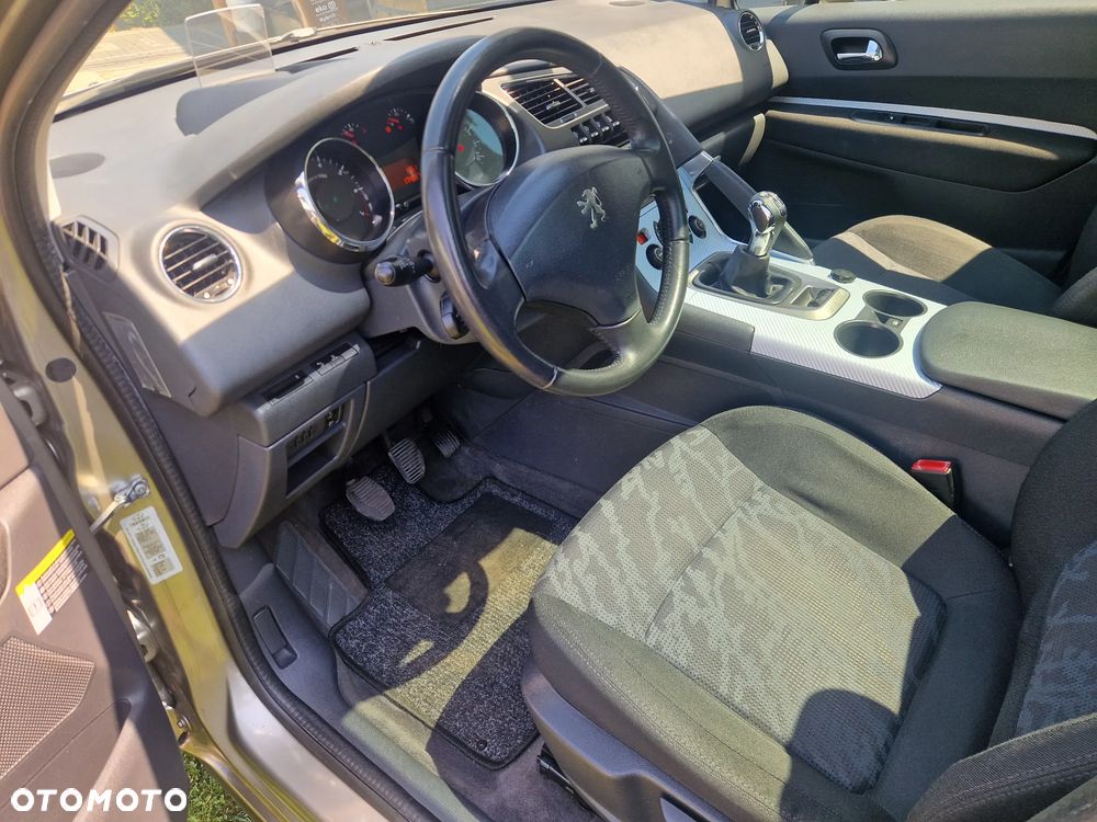 Peugeot 3008 1.6 Style - 19