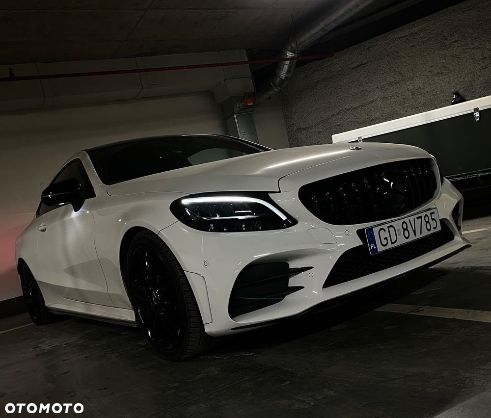 Mercedes-Benz Klasa C 220 d 4MATIC 9G-TRONIC - 9