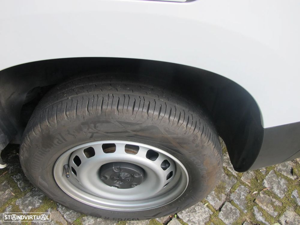 Peugeot Partner premium - 13
