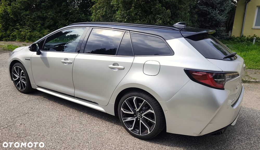 Toyota Corolla 2.0 Hybrid Executive - 14