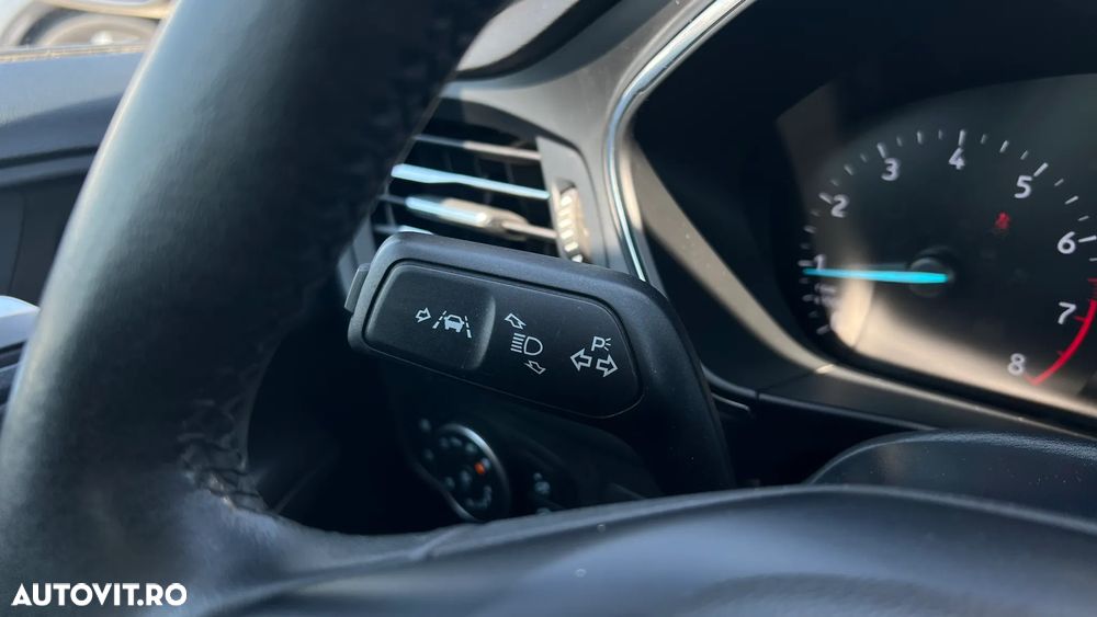 Ford Focus 1.0 EcoBoost Active - 21