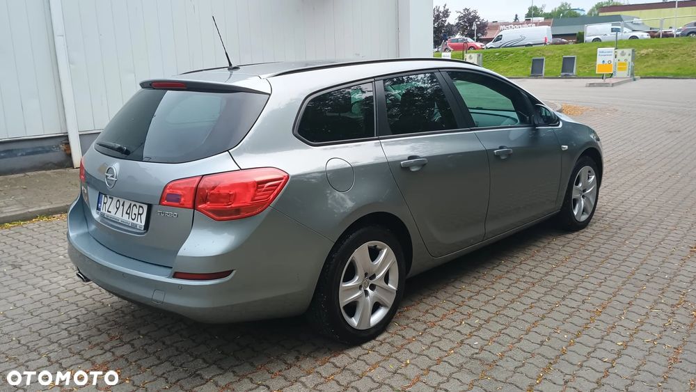 Opel Astra 1.4 T Sport EU6 - 3