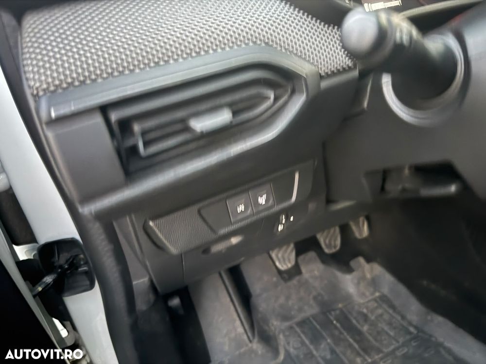 Dacia Logan ECO-G 100 MT6 Expression - 7