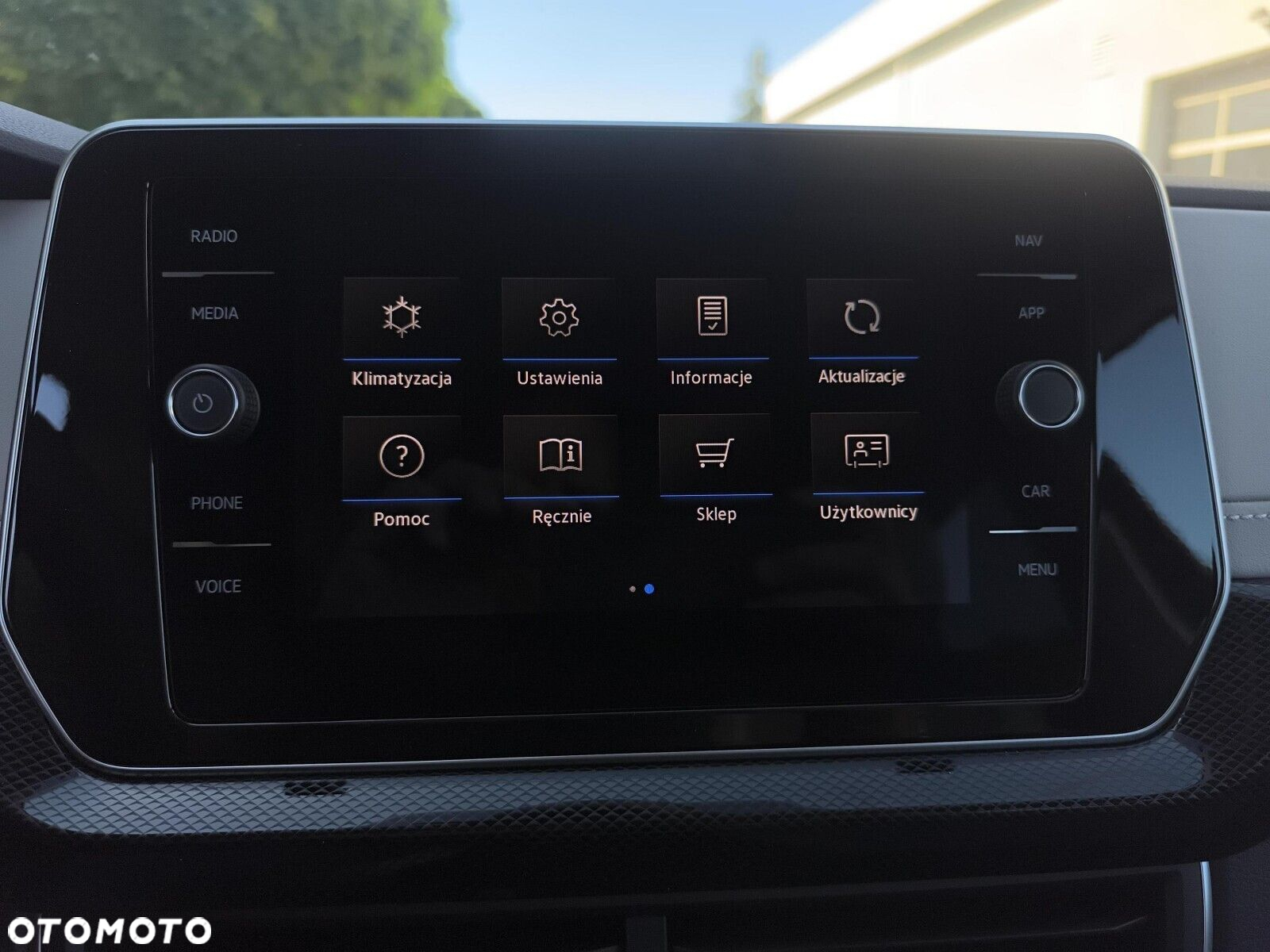 Volkswagen T-Cross - 32