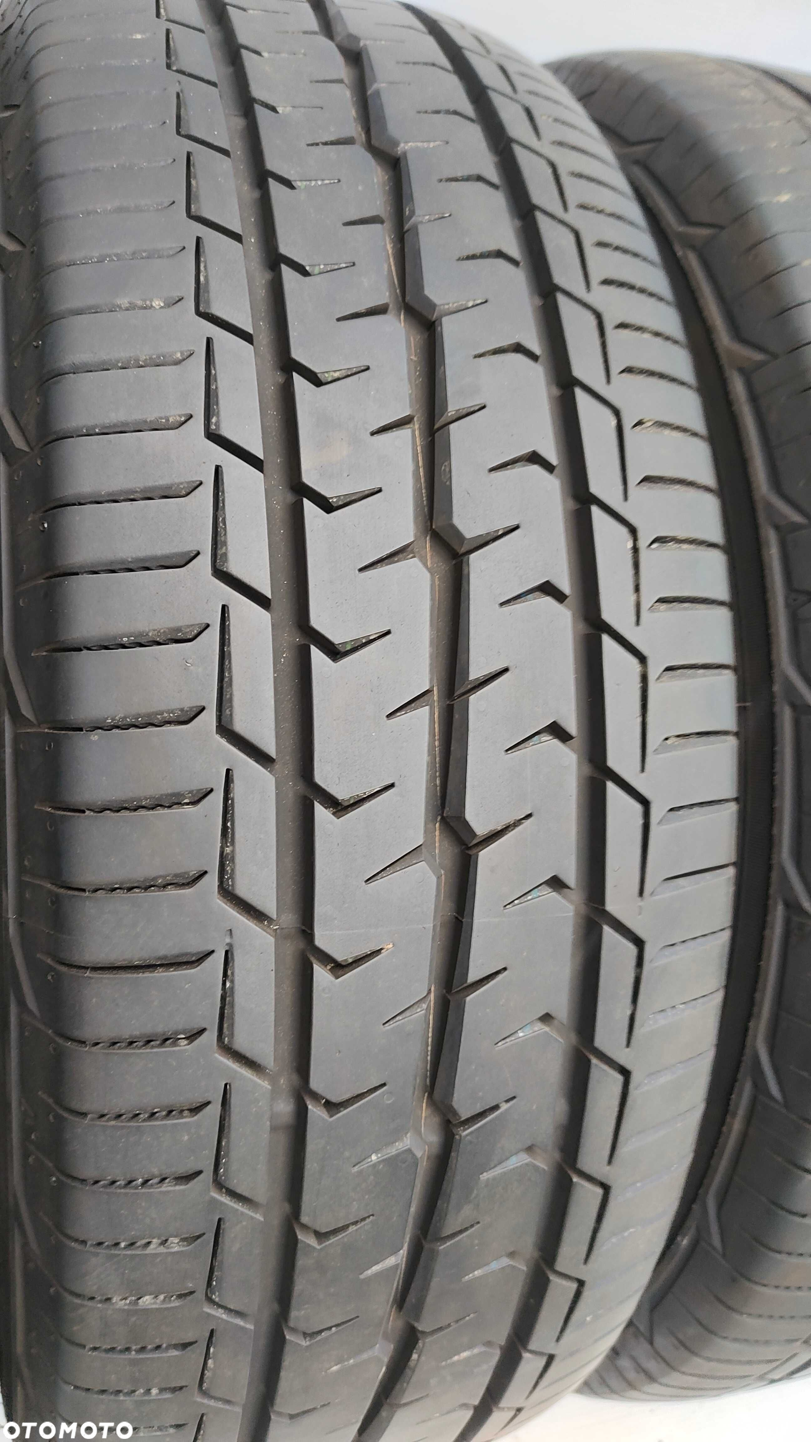 Koła Letnie VW T5 T6 215/60/17C Toyo 4szt 2020r 8mm Jak Nowe - 4