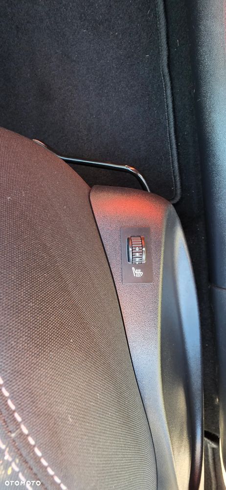 Peugeot 208 PureTech 82 Active - 15