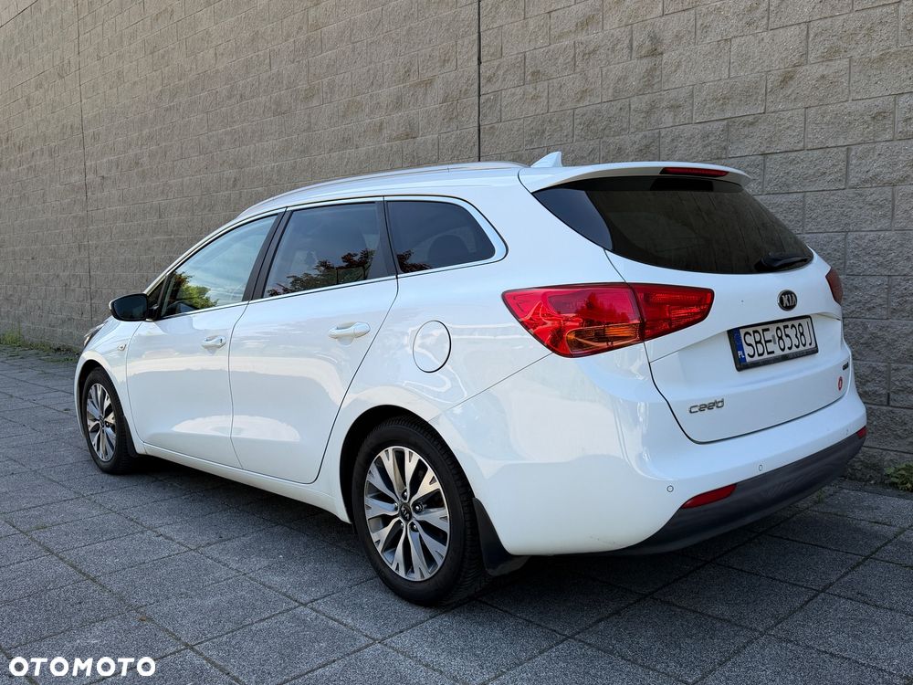 Kia Ceed 1.6 CRDi L Business Line - 2