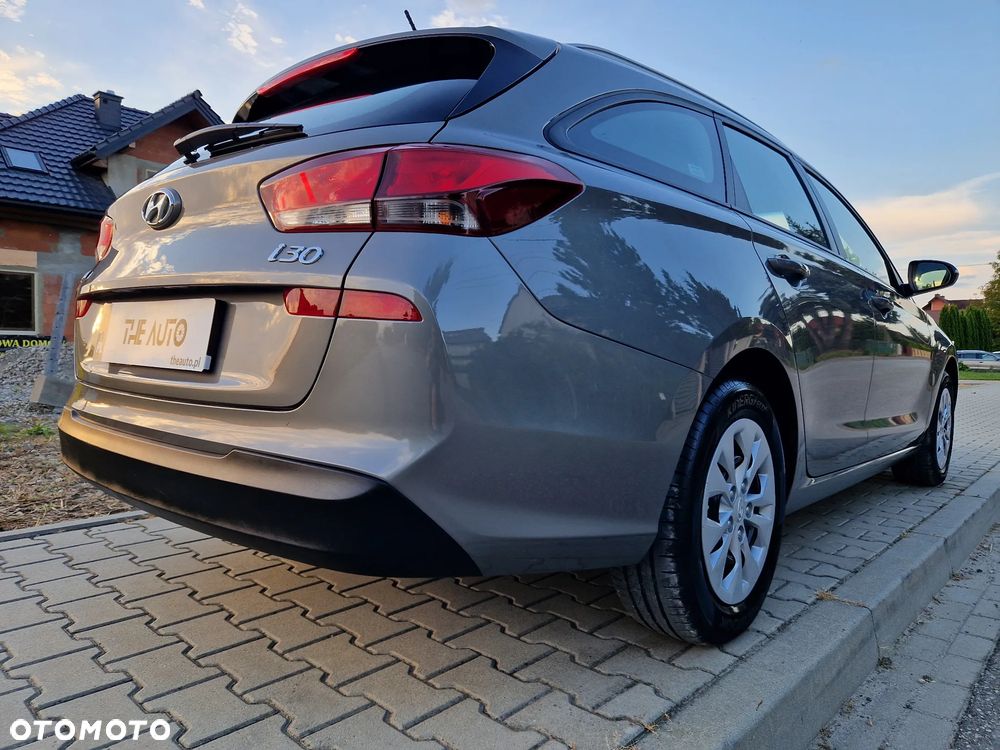Hyundai i30 1.4 GO Plus - 8
