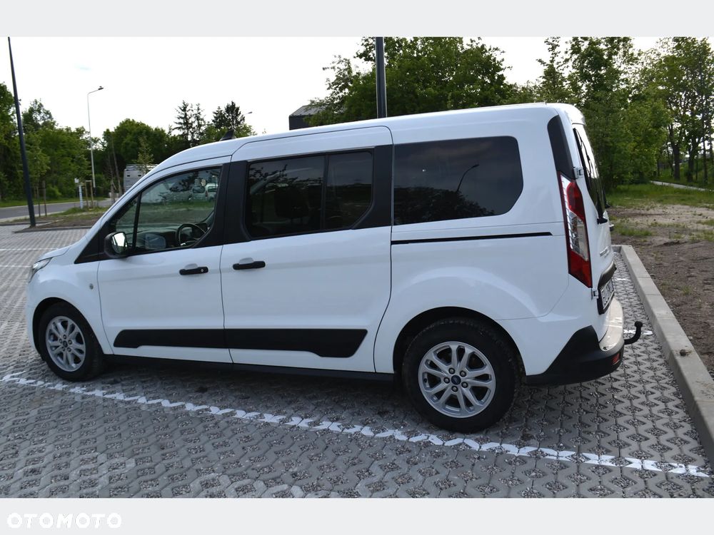 Ford Transit Connect - 33
