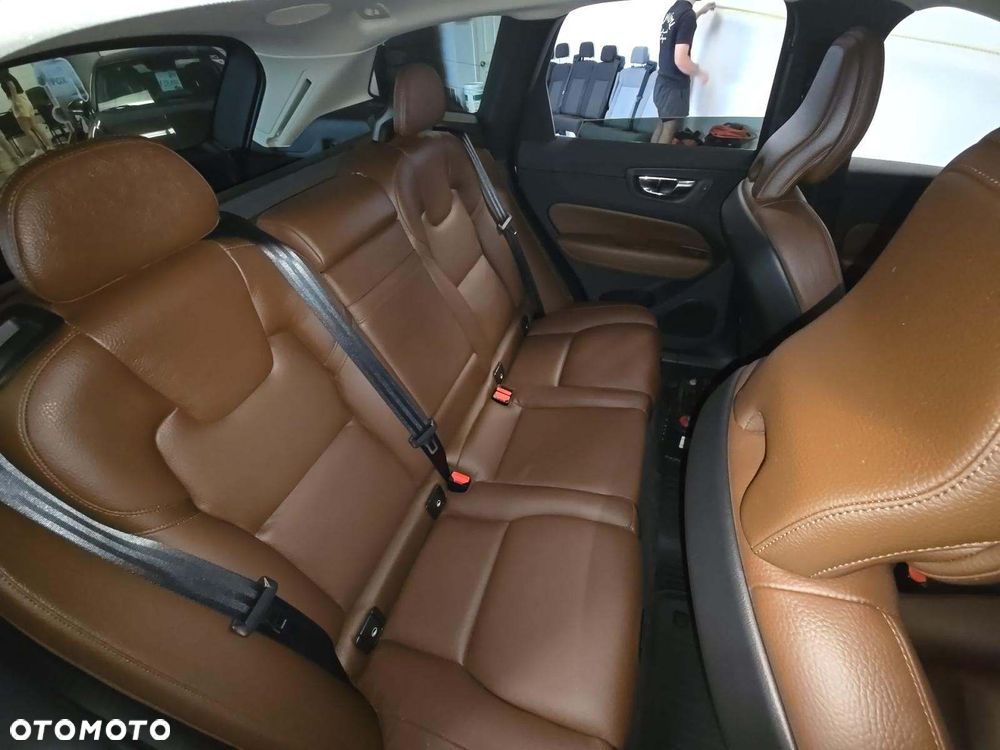 Volvo XC 60 T5 AWD Inscription - 10
