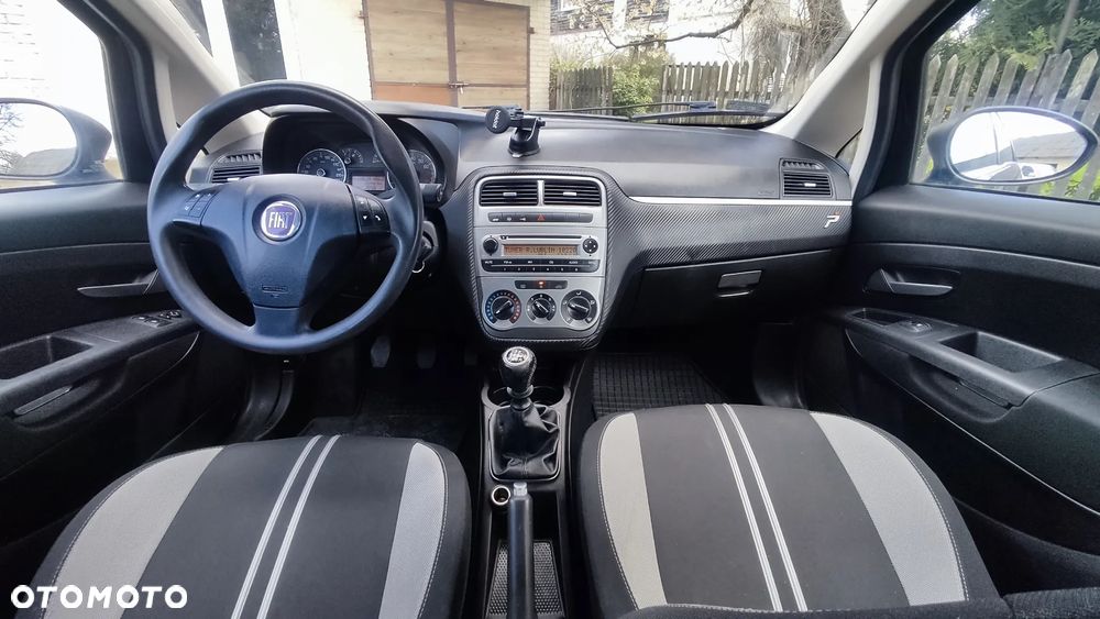 Fiat Grande Punto 1.4 16V Dynamic - 4