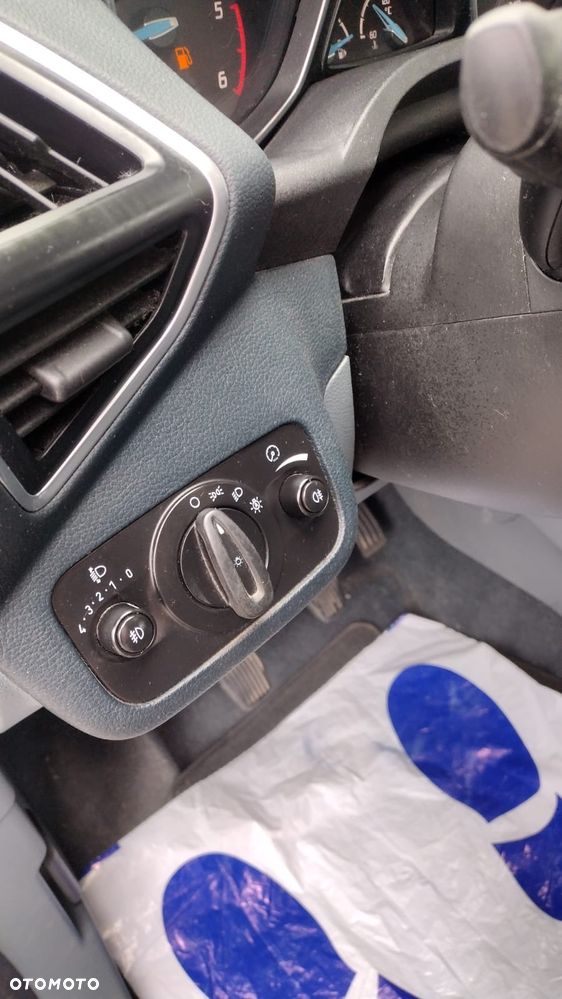 Ford C-MAX 1.6 TDCi Start-Stop-System Titanium - 13