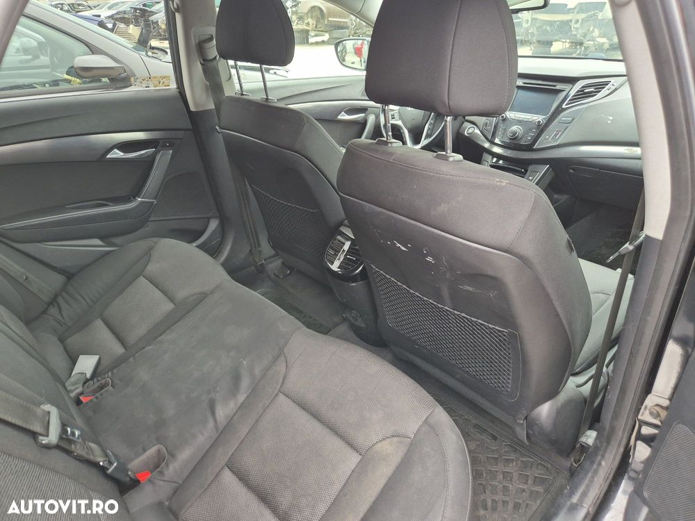 Dezmembram Hyundai i40 2016 1.7crdi D4FD  Euro 6 Automat - 6