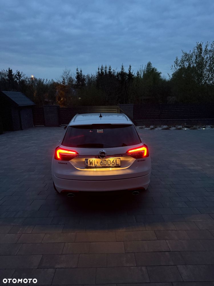 Opel Insignia 2.0 CDTI Cosmo S&S - 23