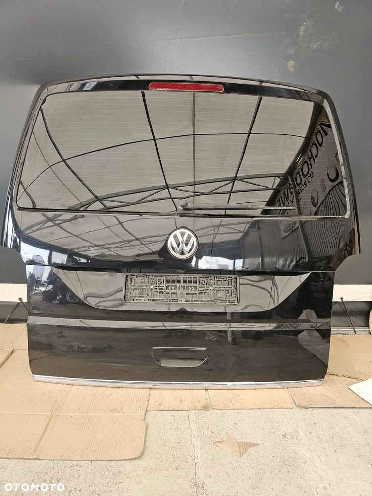 KLAPA BAGAŻNIKA VOLKSWAGEN T6 - 1