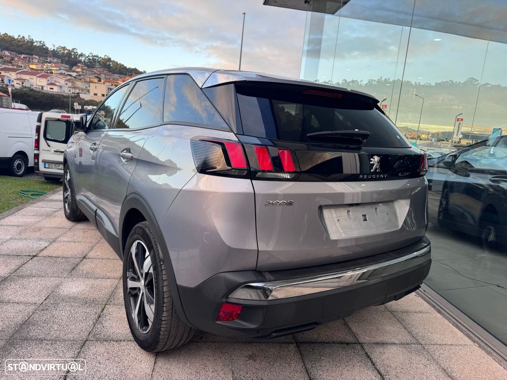 Peugeot 3008 1.2 PureTech Allure EAT8 - 4