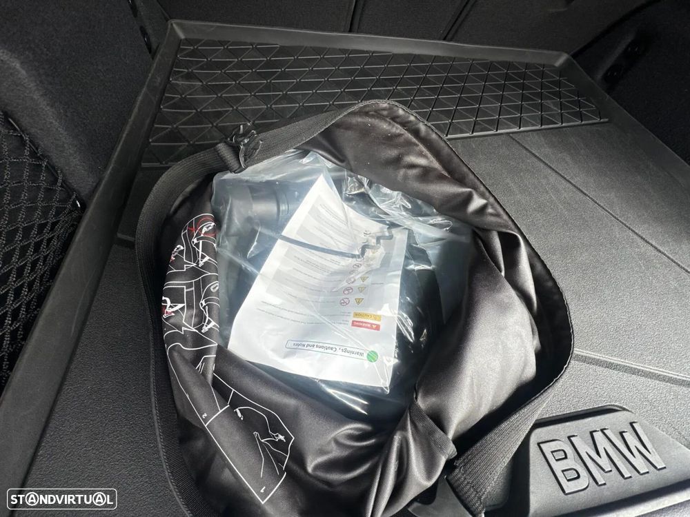 BMW X1 xDrive25e Pack Desportivo M - 31