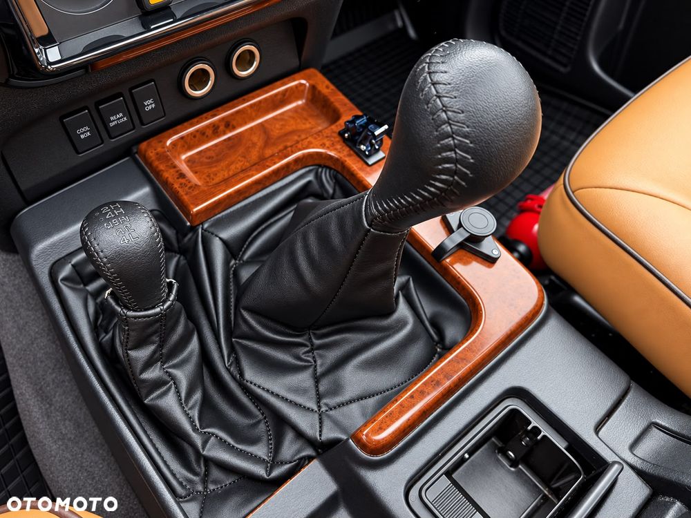 Nissan Patrol - 34