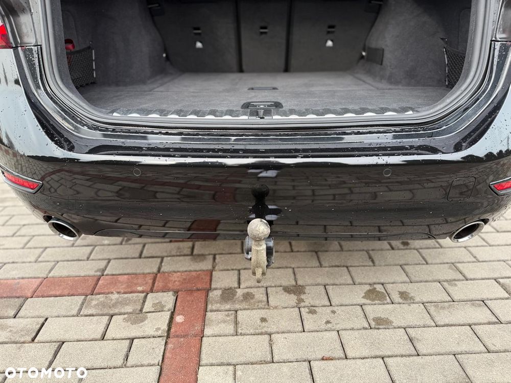 BMW Seria 3 320d Sport Line Shadow - 25