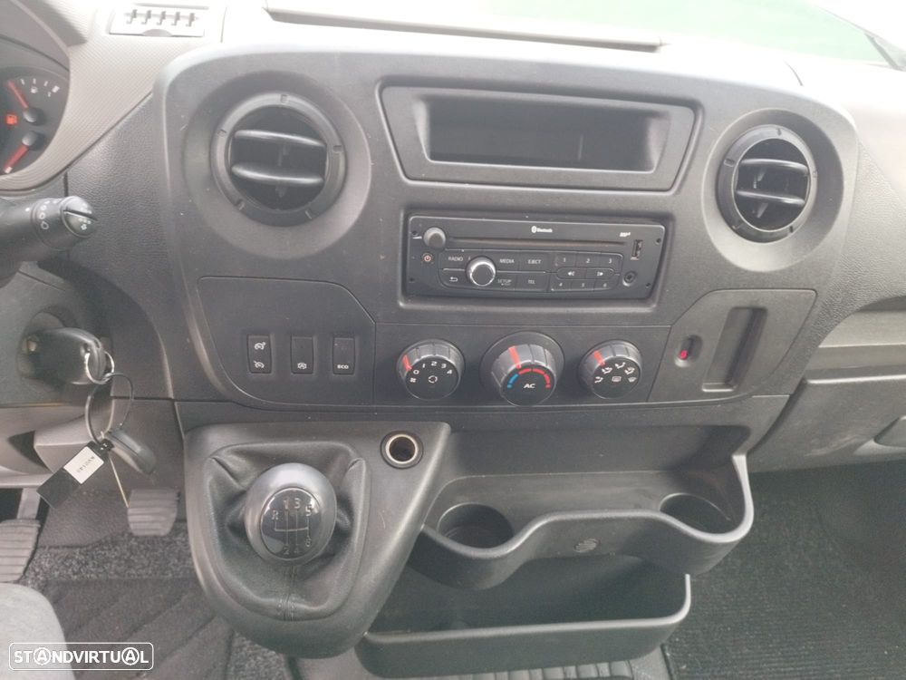 Renault Master 2.3 dci 135 cv L2H2 2015 - 21