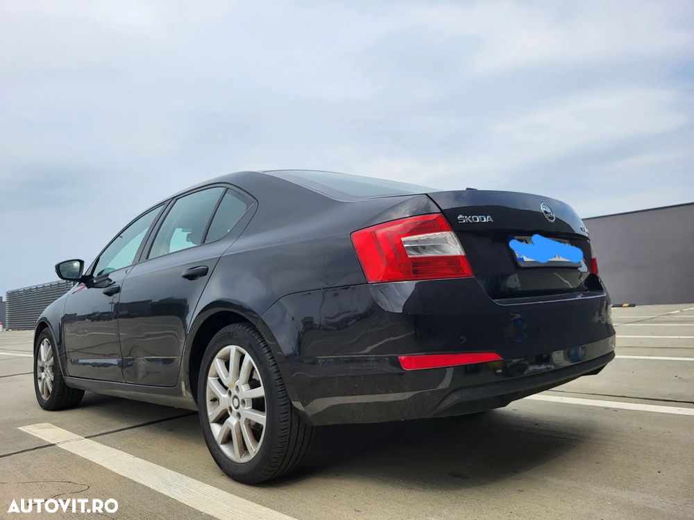 Skoda Octavia 1.6 TDI Style - 4