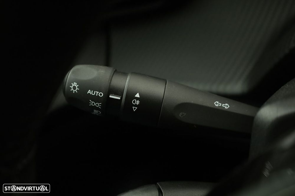 Peugeot e-208 50 kWh Style - 17