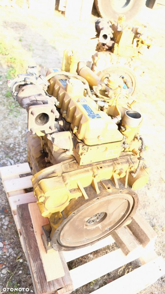 silnik caterpillar c3.3 B CDI-T-ET03 kubota V3307na części lub w całości - 7