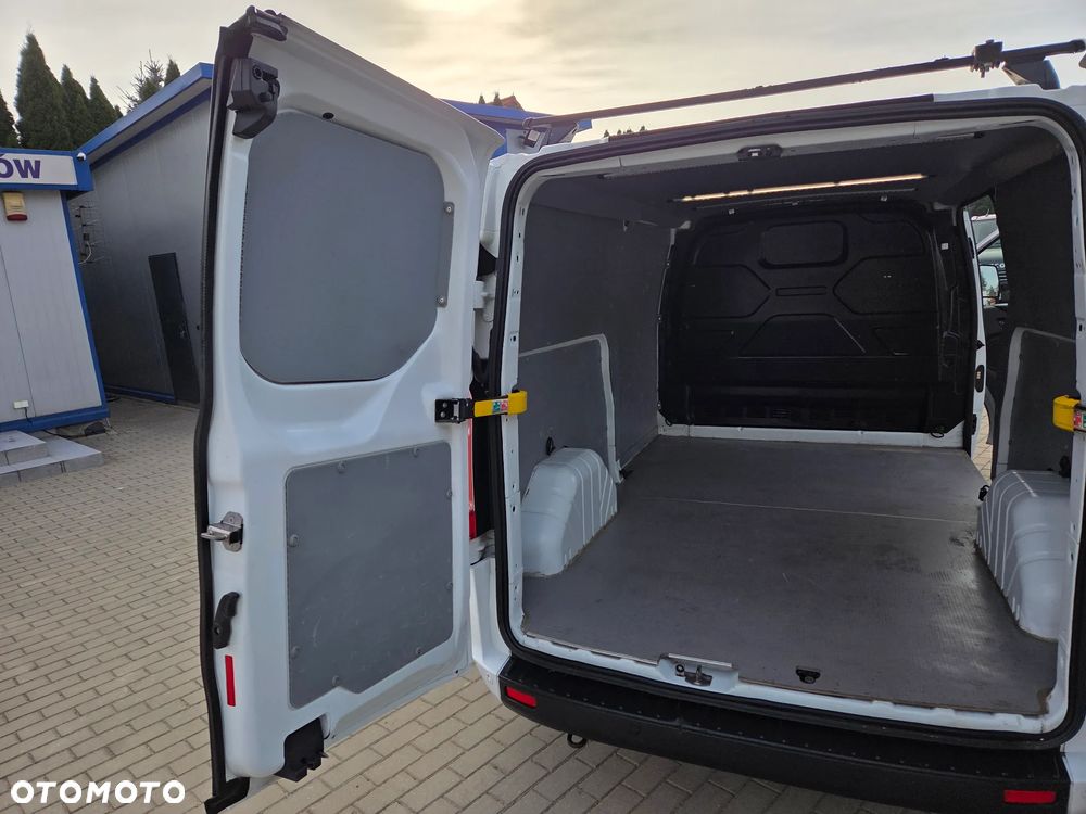 Ford Transit Custom - 20