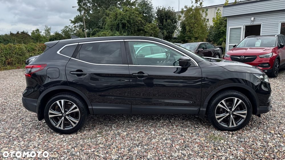Nissan Qashqai 1.3 DIG-T N-Connecta - 19
