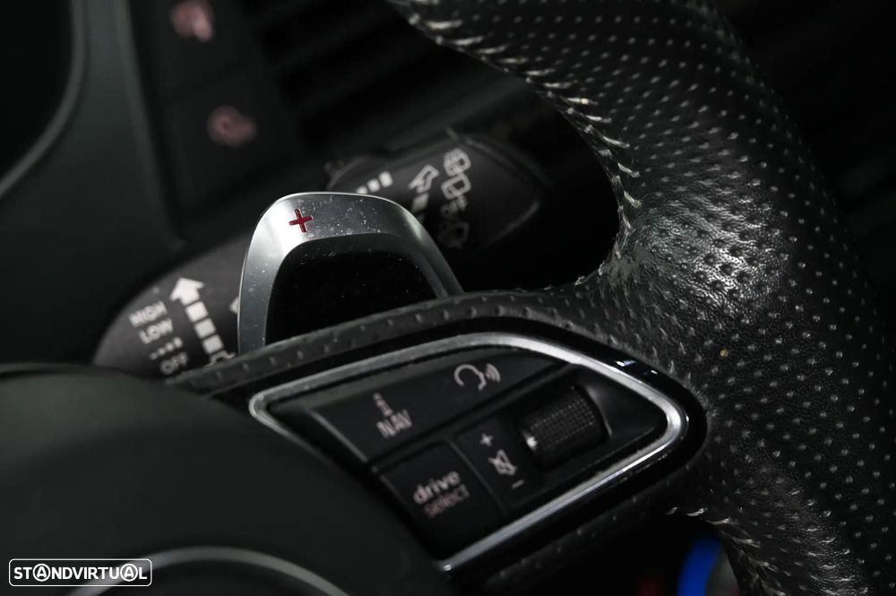 Audi RS6 Avant 4.0 TFSi Plus quattro Tiptronic - 26