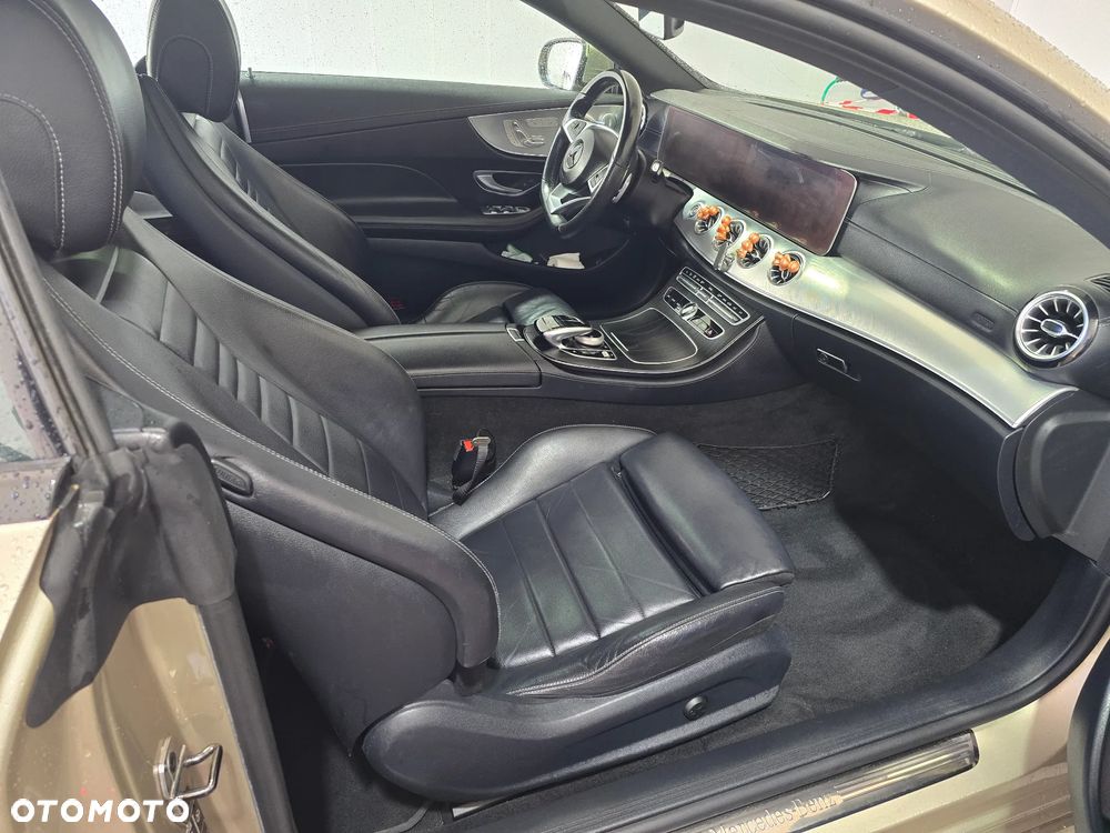 Mercedes-Benz Klasa E 200 Coupe 9G-TRONIC AMG Line - 16