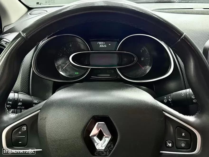 Renault Clio Sport Tourer 1.5 dCi Limited — fotografia 9