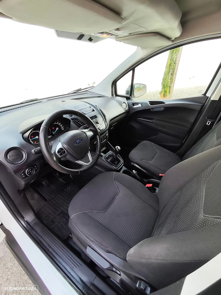 Ford Transit Courier - 5