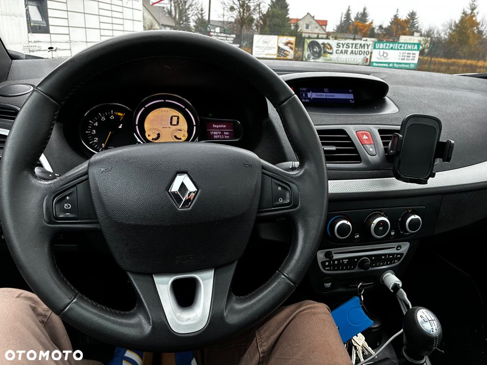 Renault Megane 1.6 16V Dynamique - 5