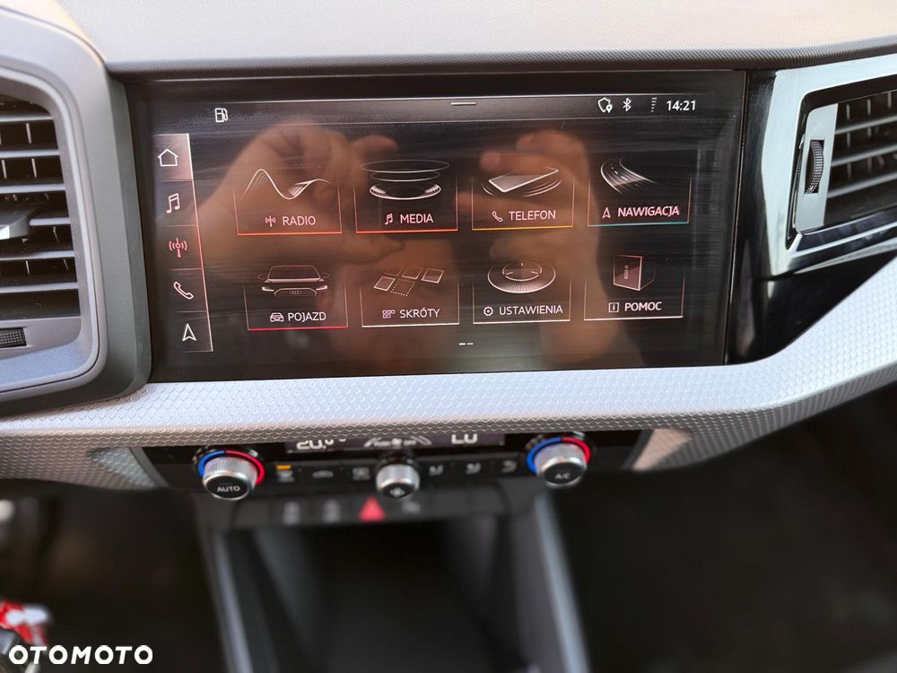 Audi A1 Sportback 30 TFSI S line - 18