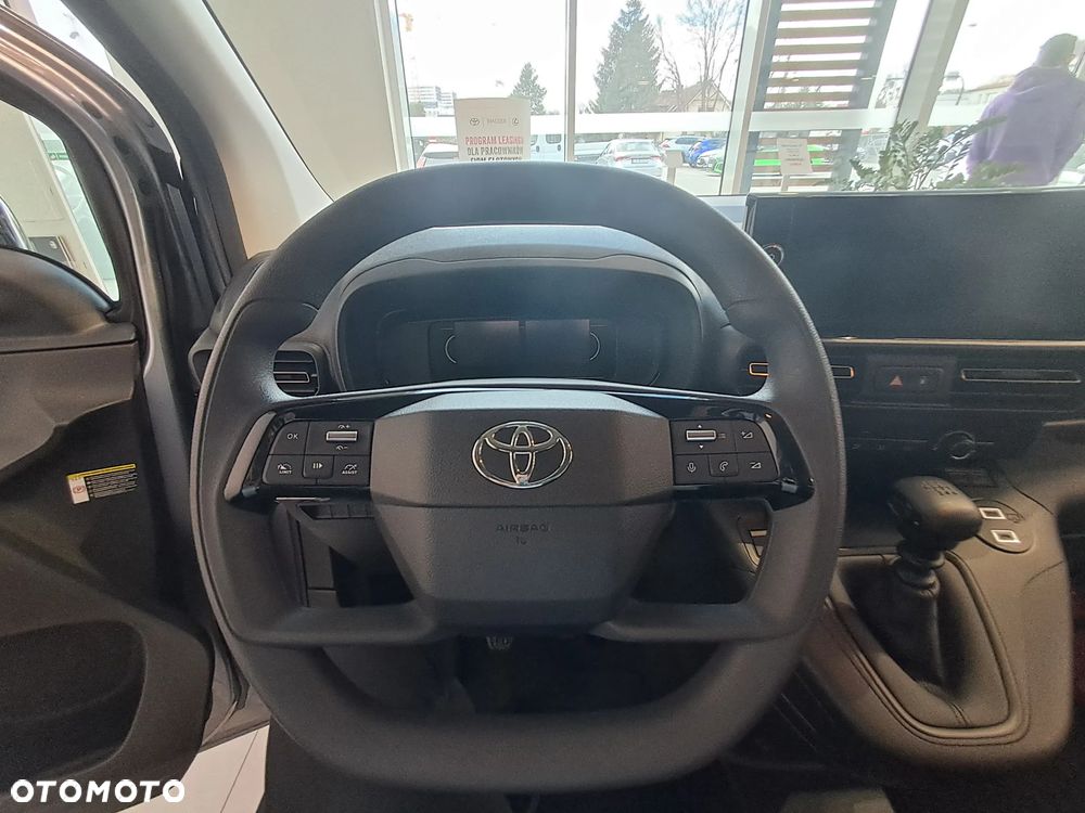 Toyota Proace City - 12