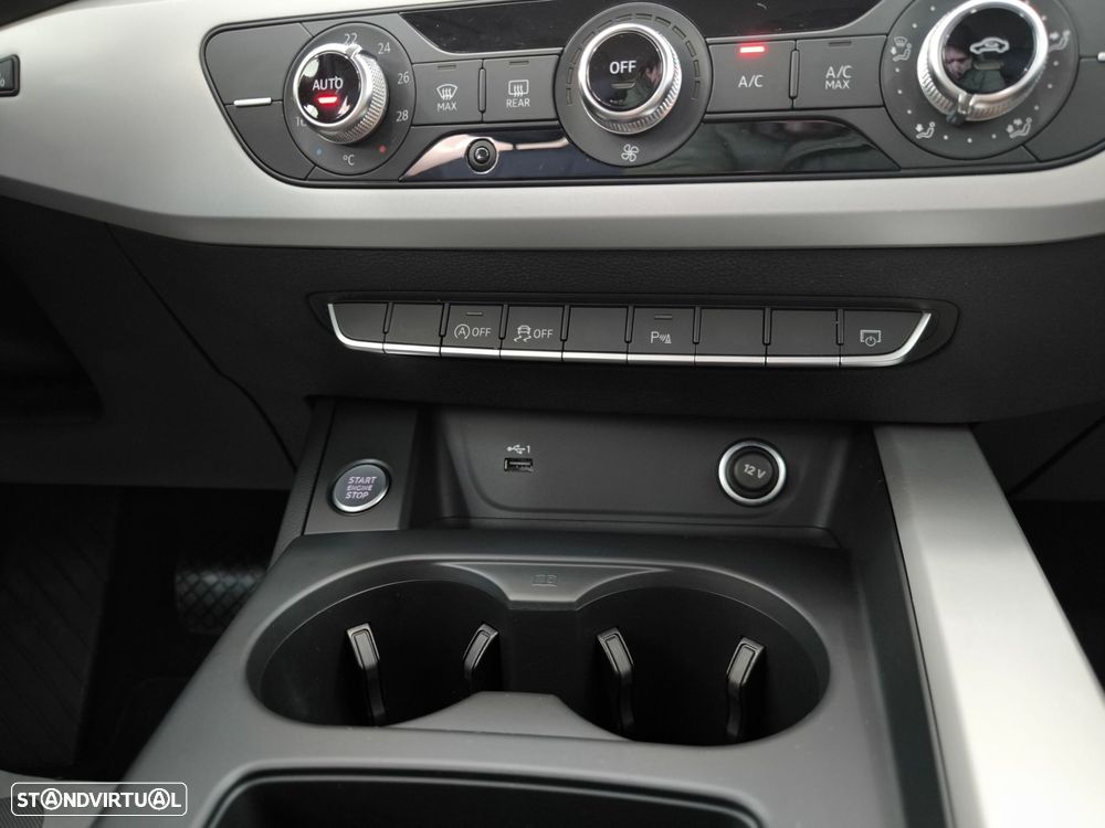 Audi A4 Avant 30 TDI Advanced S tronic - 14