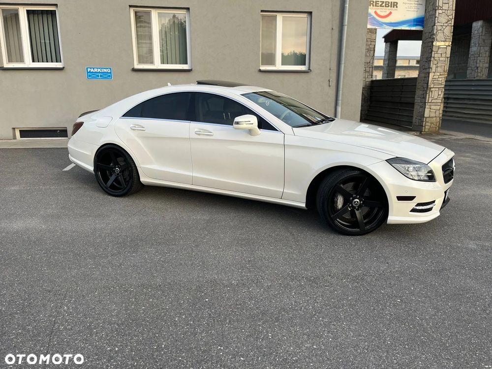 Mercedes-Benz CLS 500 4Matic 7G-TRONIC - 4