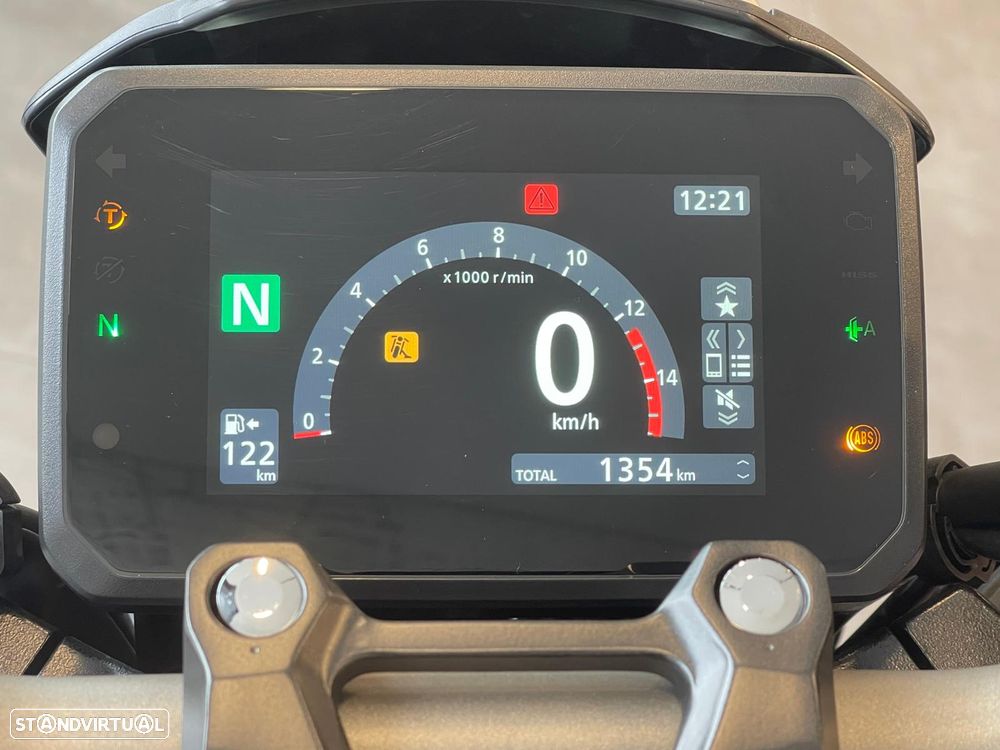 Honda CB 650R E-Clutch - 2