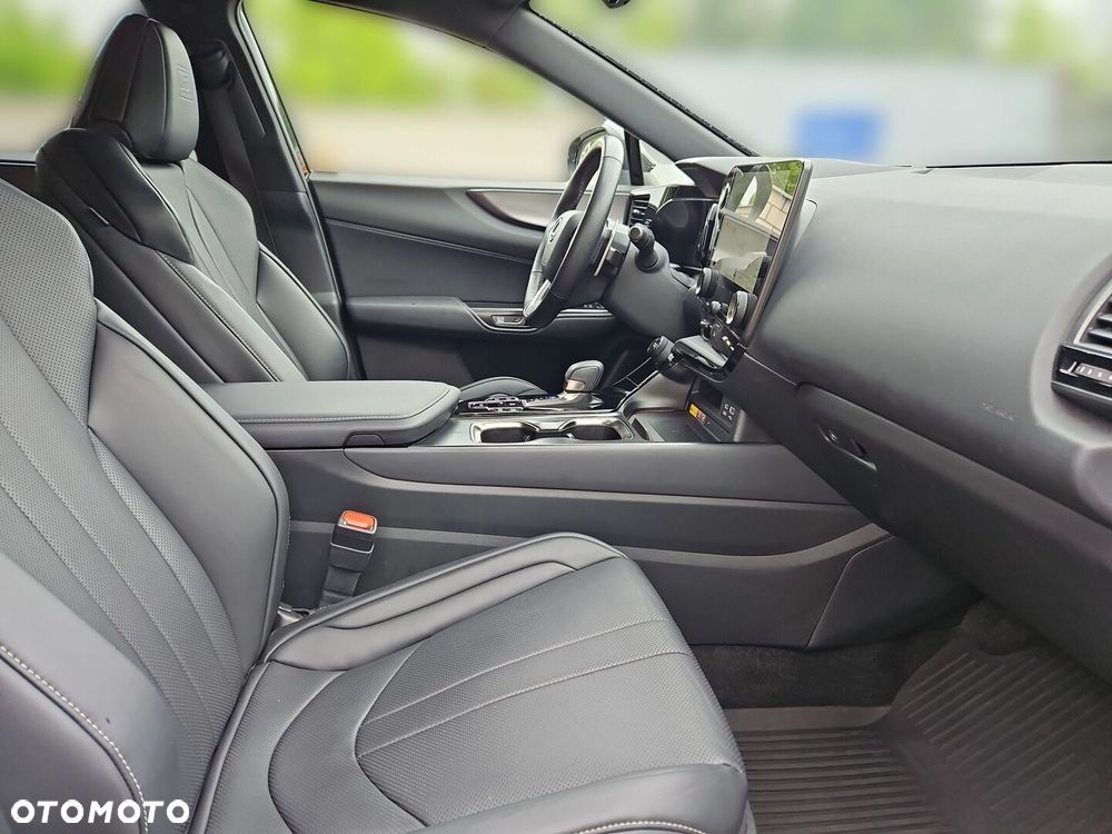 Lexus NX - 23