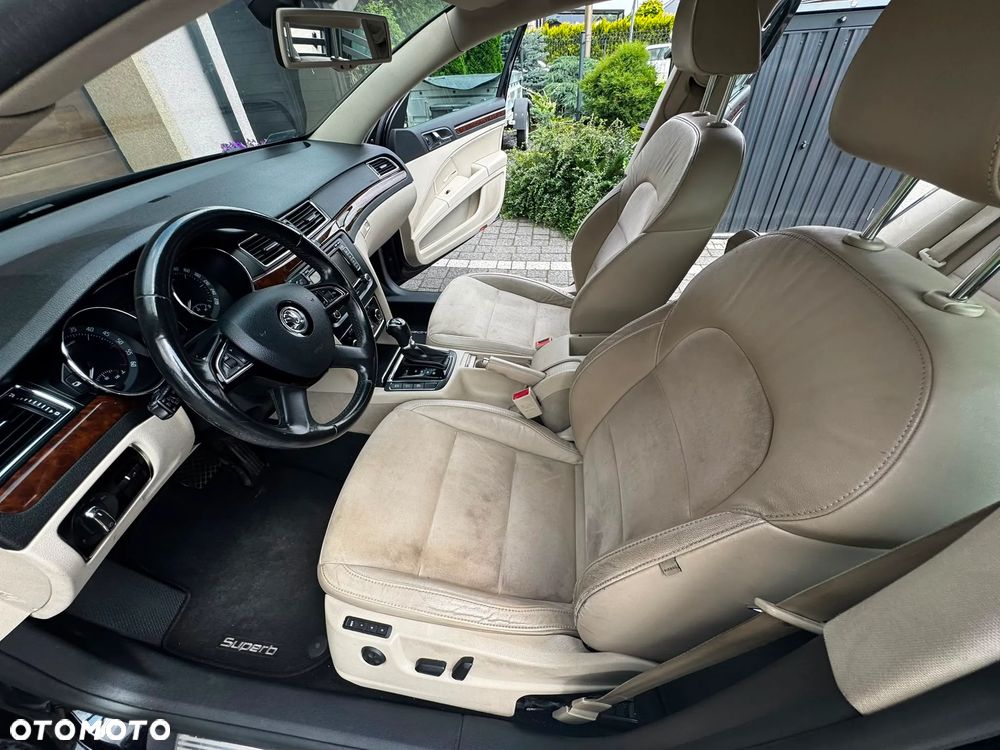 Skoda Superb 2.0 TDI 4x4 Elegance DSG - 20