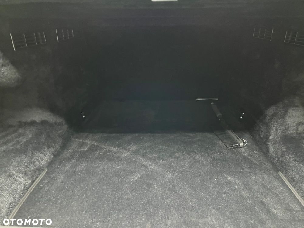 Rolls-Royce Wraith - 35