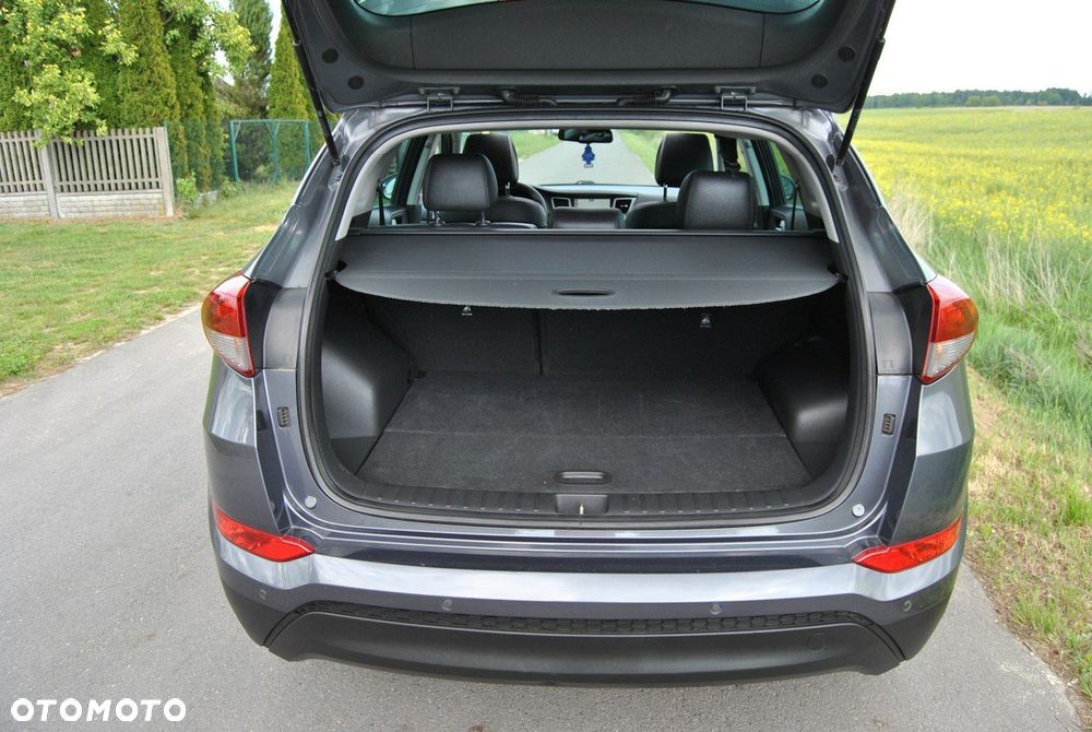 Hyundai Tucson blue 1.7 CRDi 2WD Advantage - 17