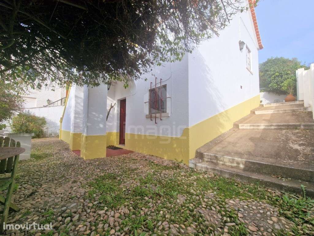 MORADIA T3 com garagem em Vila Nova da Barquinha. - Grande imagem: 2/33