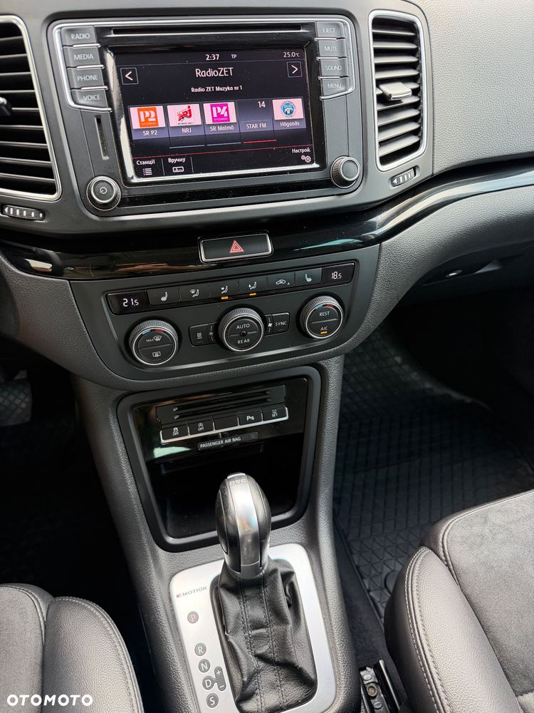 Volkswagen Sharan 2.0 TDI DSG BlueMotion Technology Ocean - 17