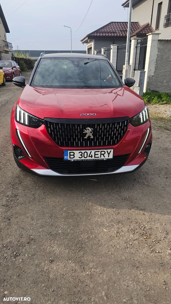 Peugeot 2008 1.2 L PureTech STT GT Line - 10