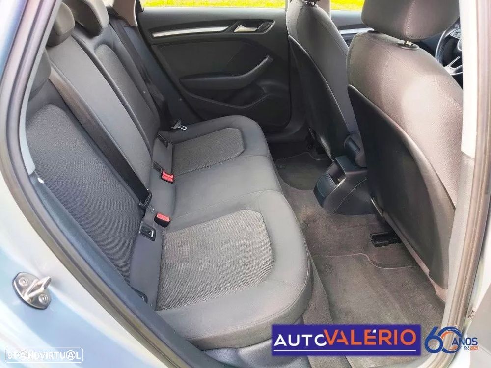 Audi A3 Sportback 30 TFSI - 29