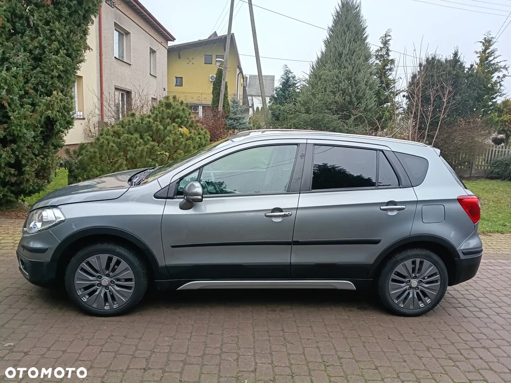 Suzuki SX4 S-Cross 1.6 Premium 4WD - 16
