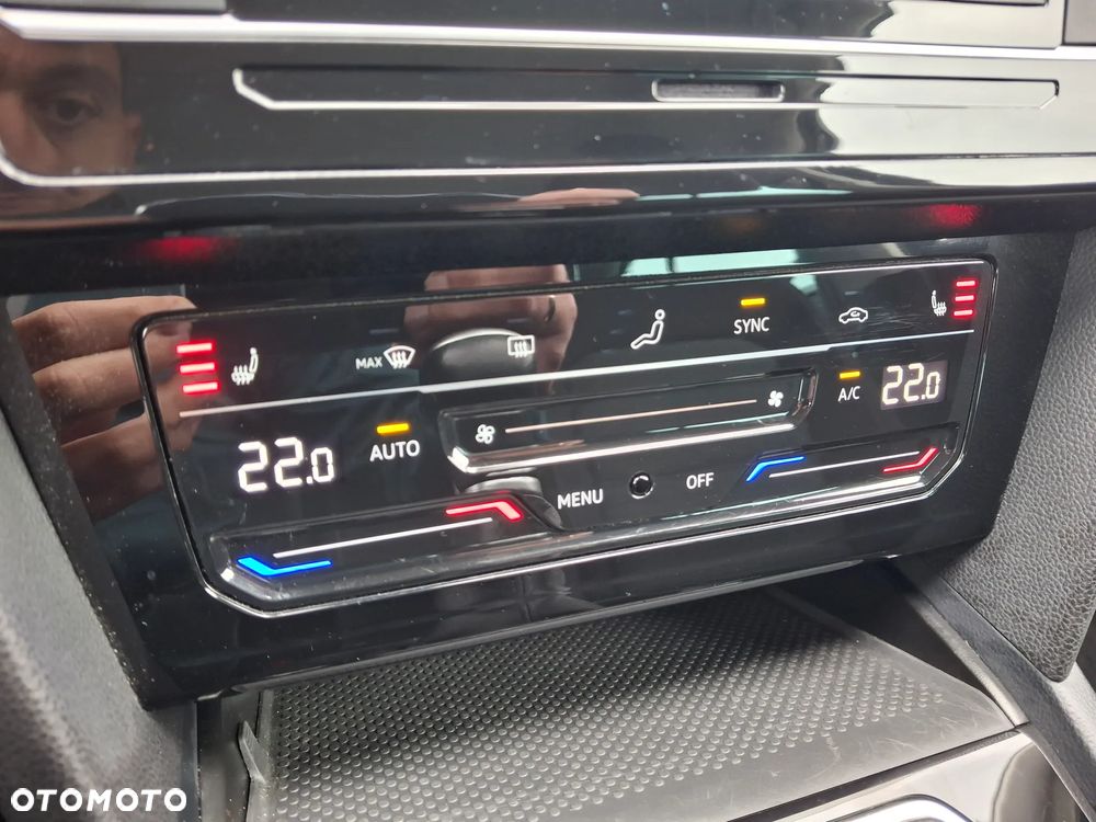 Volkswagen Passat 1.5 TSI EVO Business - 26